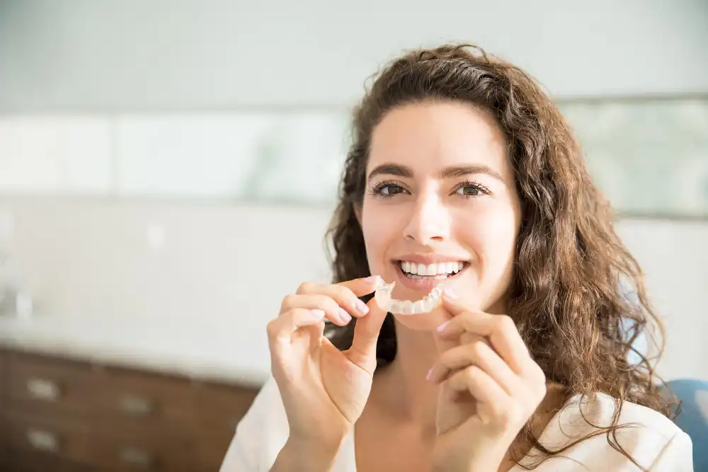 Difference Between Invisalign and Braces